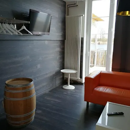 Altes Zollhaus Mescherin Guest house Casekow