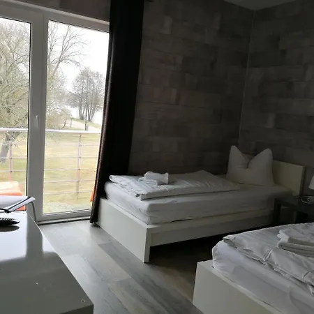 Altes Zollhaus Mescherin * Casekow